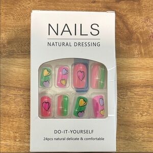 Colorful Heart Nail Set